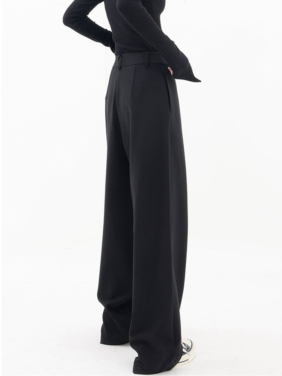 Monroe | Baggy Trousers with Relaxed Fit and Versatile Style