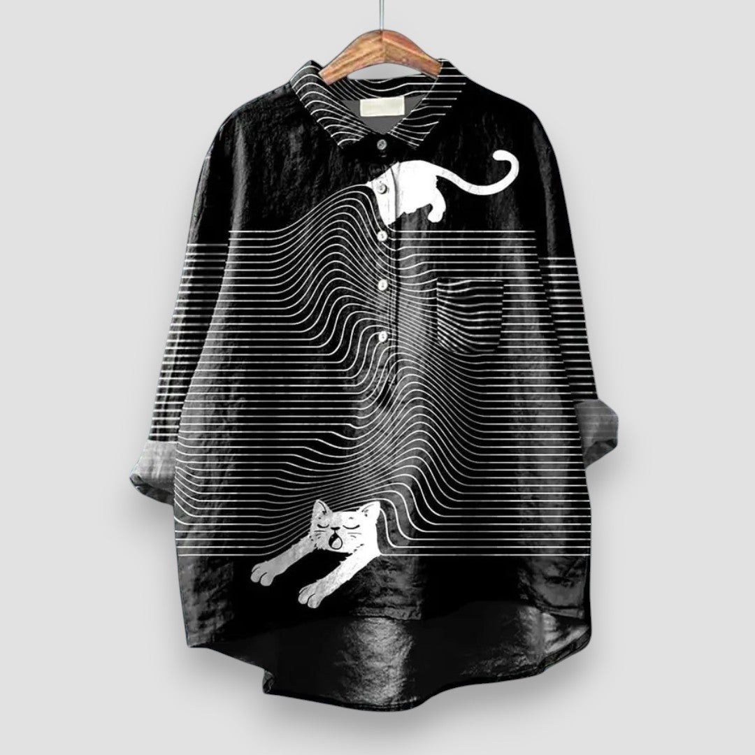 Isolde | Casual Shirt with Dog Print and Short Sleeves