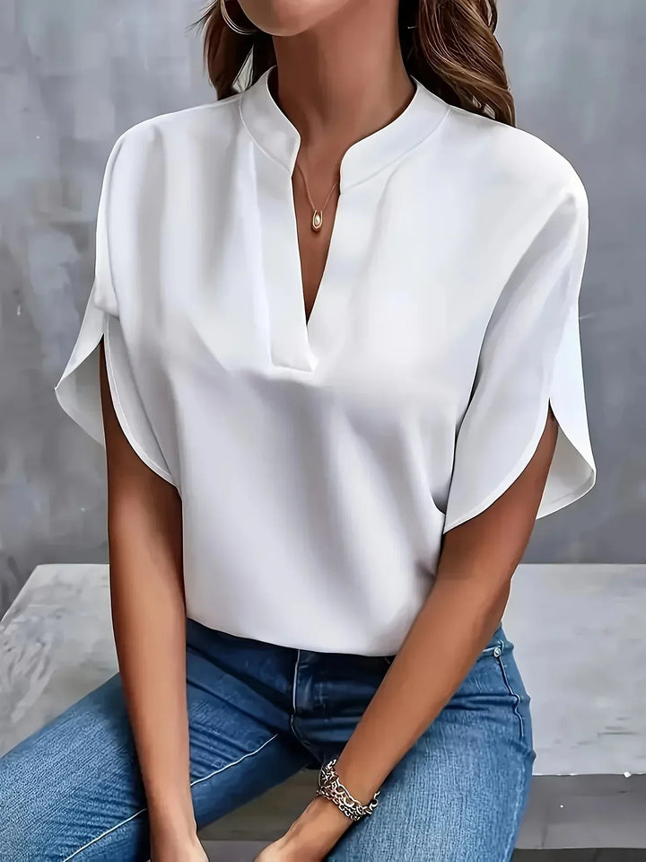 Elise | Blouse – Unique Yet Approachable.