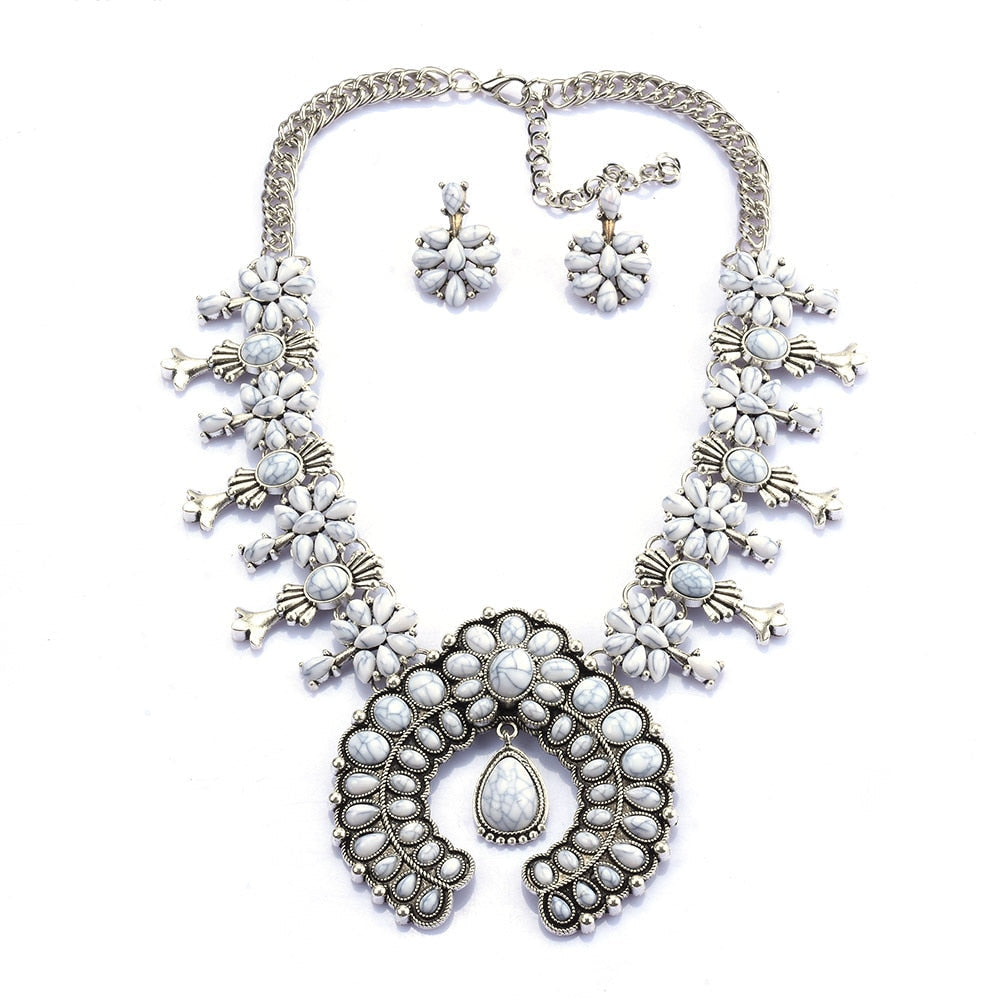 Zahara | Southwest-Inspired Turquoise Blossom Necklace Set