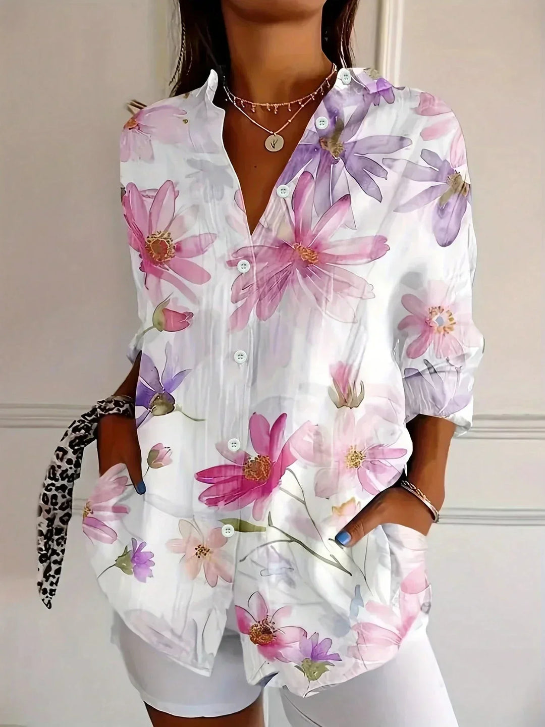 Sienna | Blouse with Playful Print and Lightweight Fabric