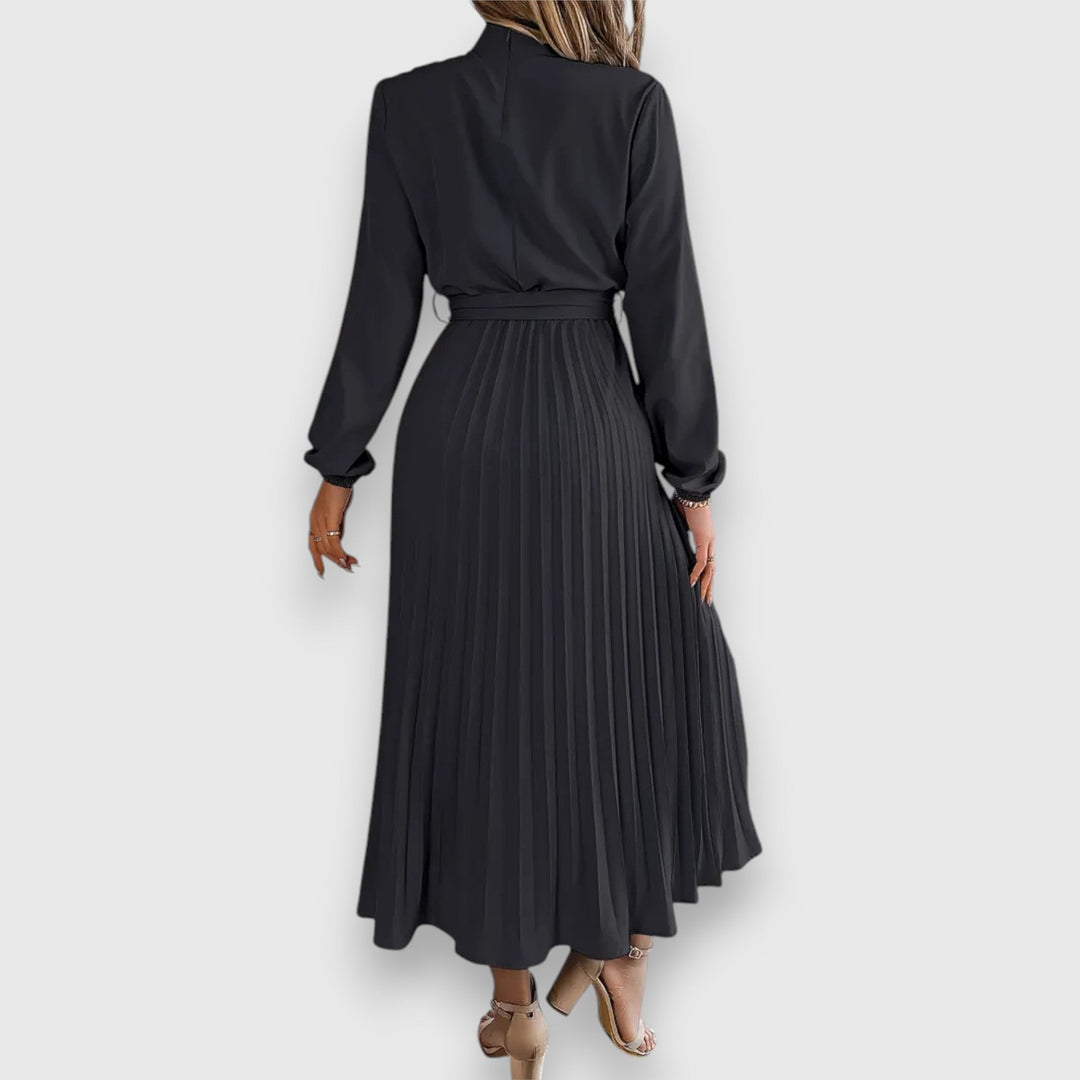 Rebecca | Elegant Pleated Midi Dress
